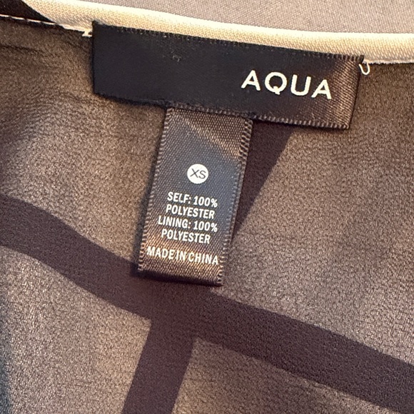 Aqua Black and White Grid Sleeveless Blouse - Picture 3 of 3